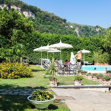 Casa Sorrento, Immerso Nel Verde A Pochi Passi Dal Centro Exterior photo